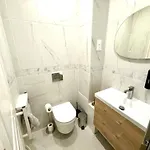 Apt In Paris Bercy Close To Metro 6 8